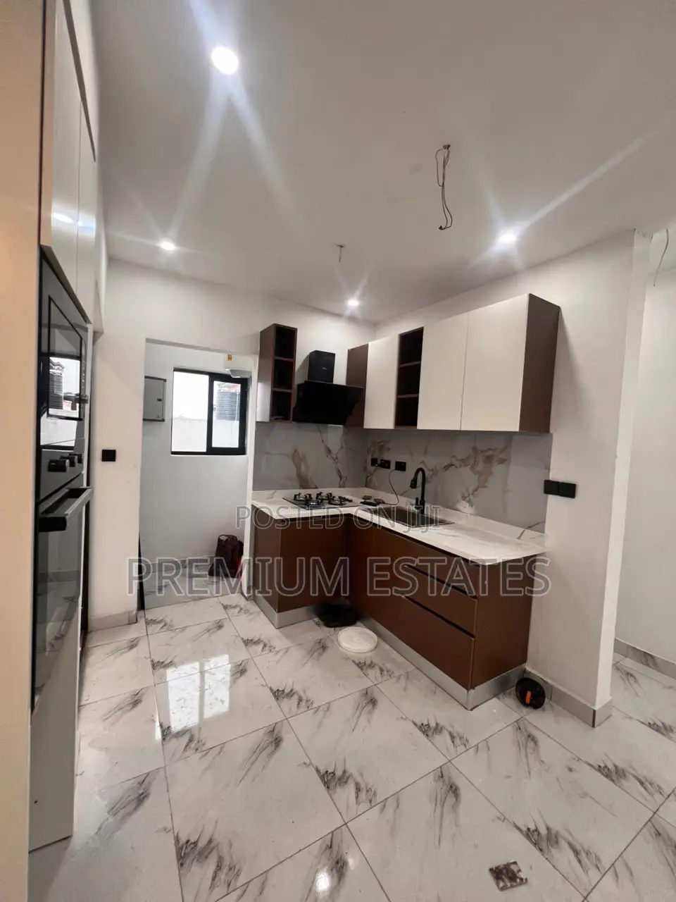 2bdrm House in Ashaley Botwe for sale