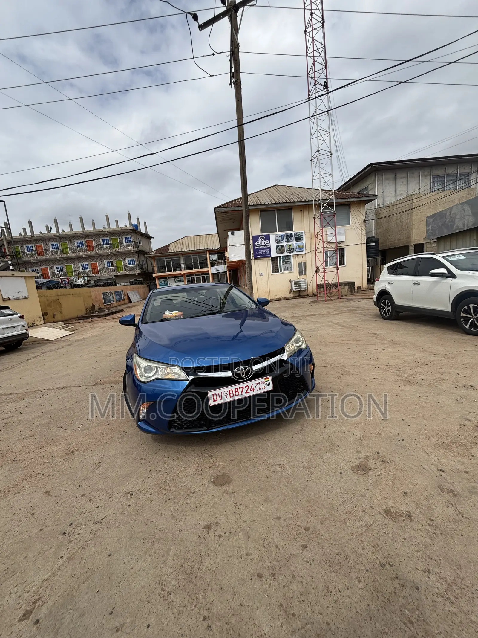 Toyota Camry LE 4dr Sedan (2.5L 4cyl 6A) 2016 Blue