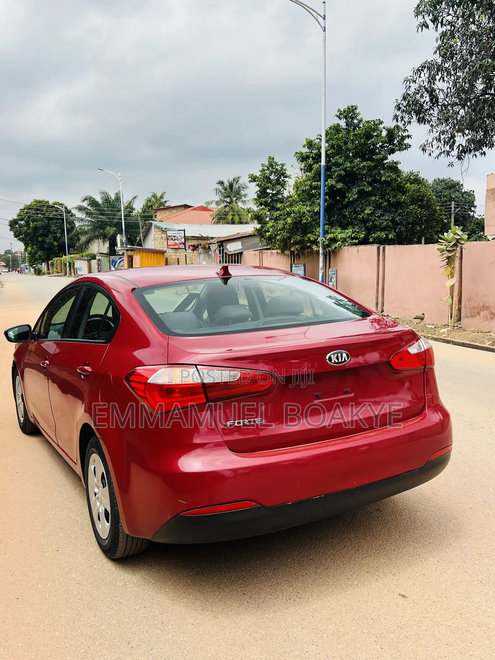Kia Forte LX Sedan 2015 Red