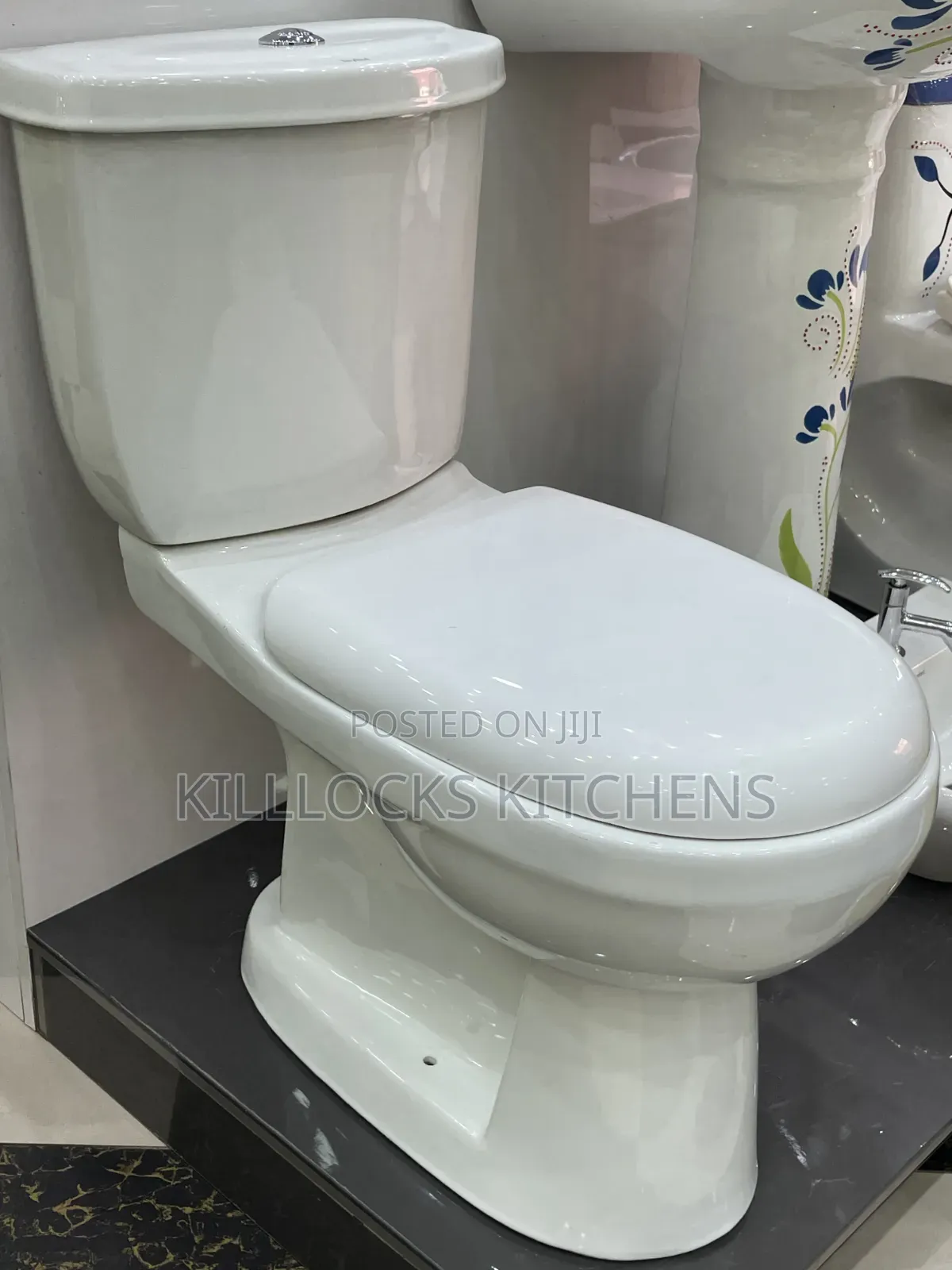 Twyford Watercloset - Close Couple Wc