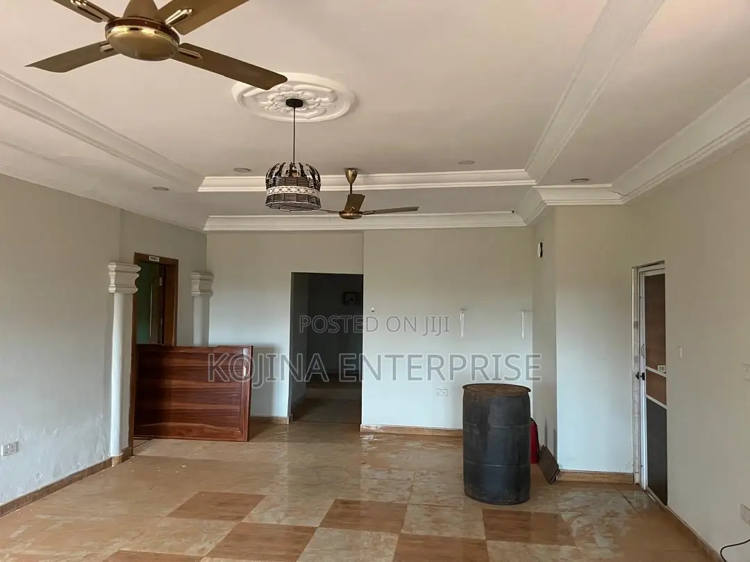 5bdrm House in Brofoyedu, Kumasi Metropolitan for rent
