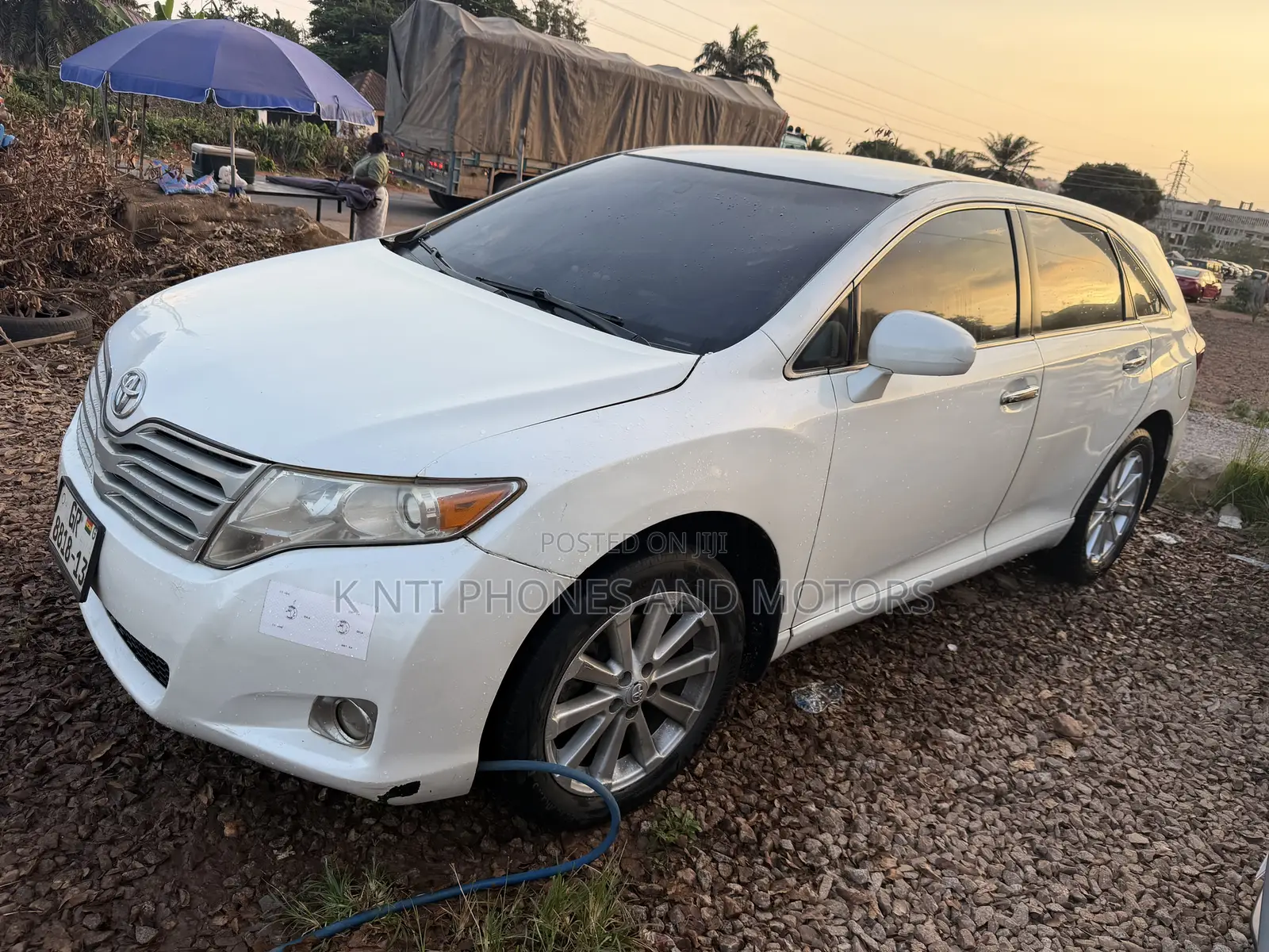 Toyota Venza Limited 2011 White
