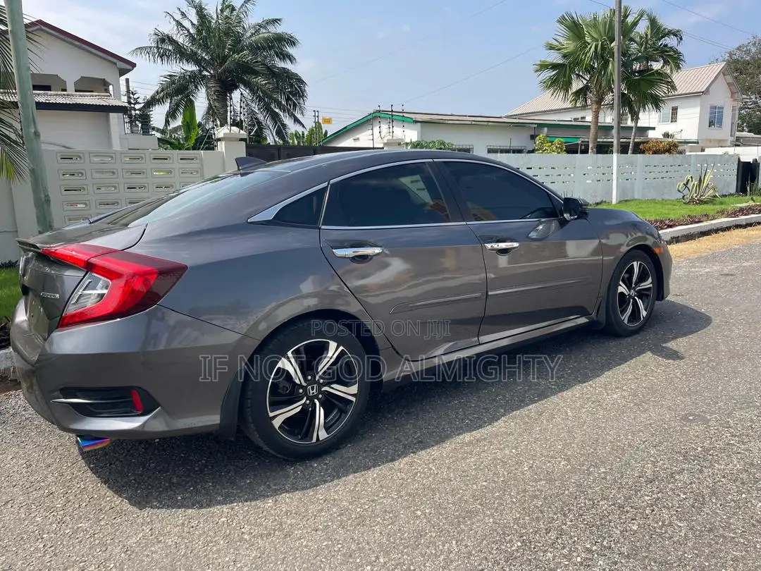 Honda Civic Touring Sedan 2018 Gray