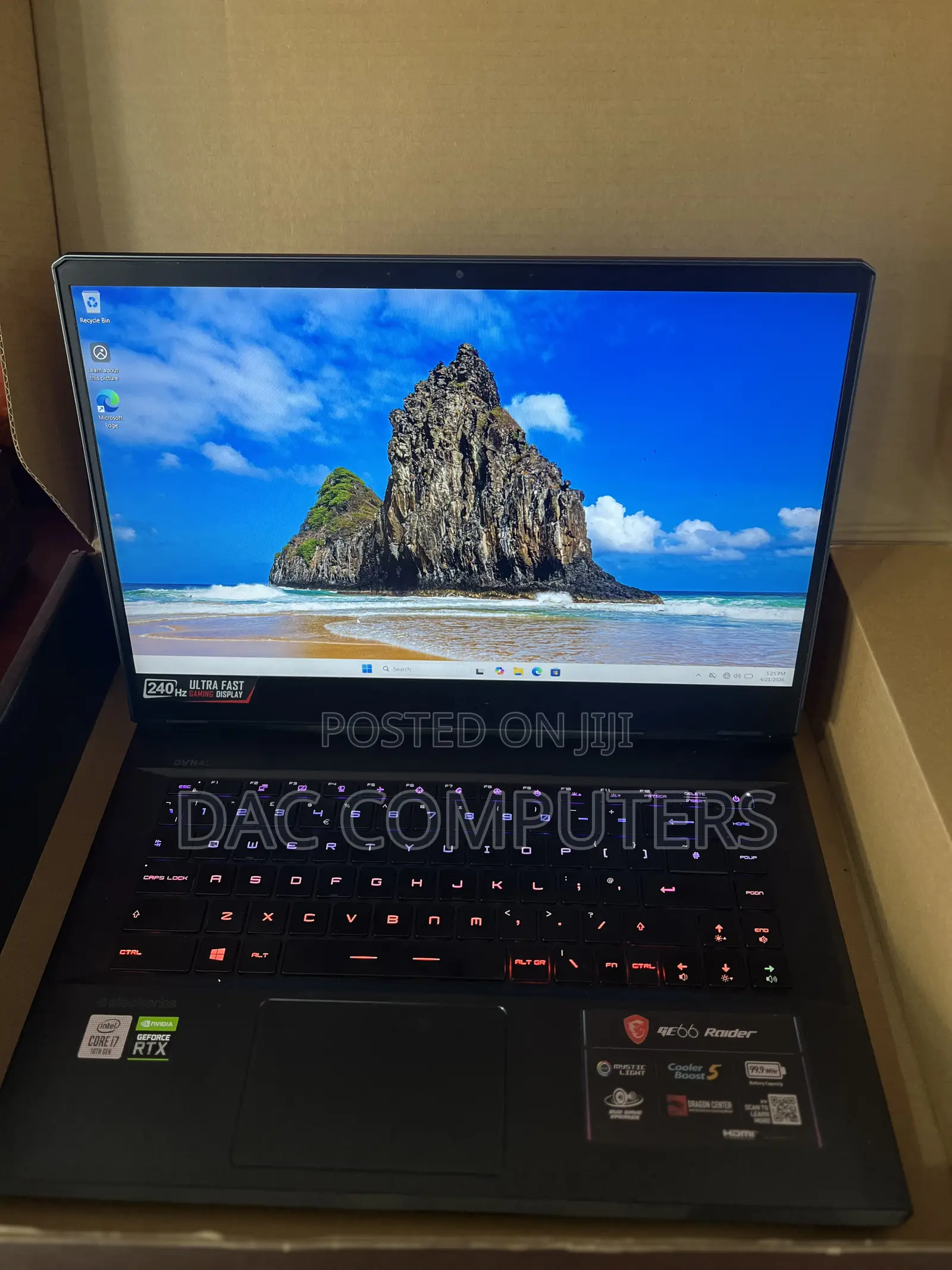 New Laptop MSI GE66 Raider 10SGS 16GB Intel Core i7 SSD 1T