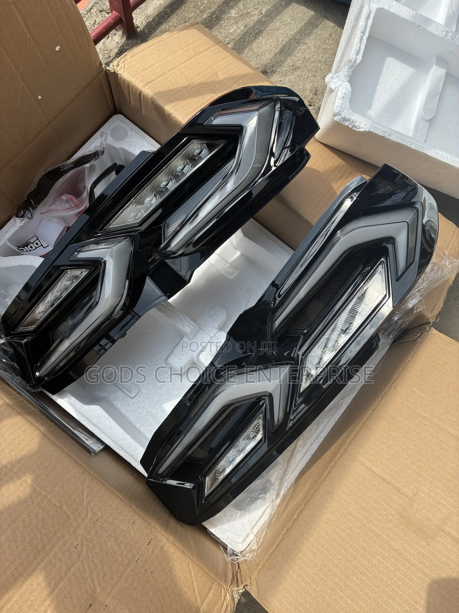 Headlight Chevrolet Camaro 2020-2022-2023-2024