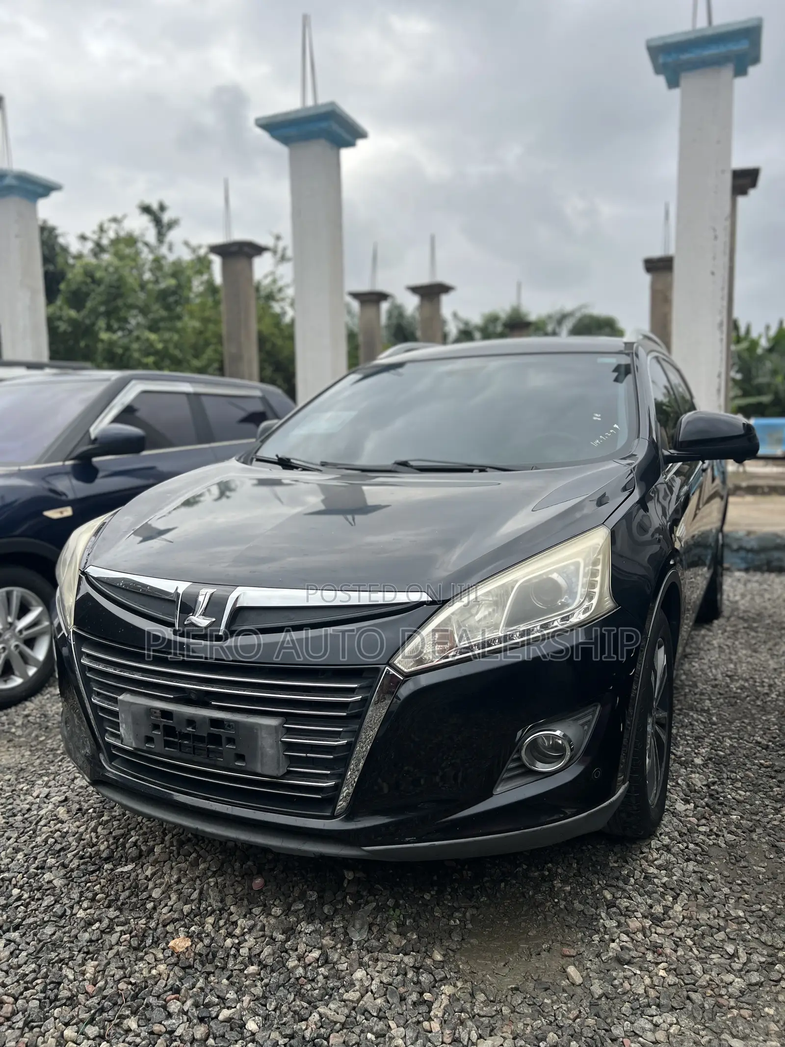 Luxgen U6 2013 Black
