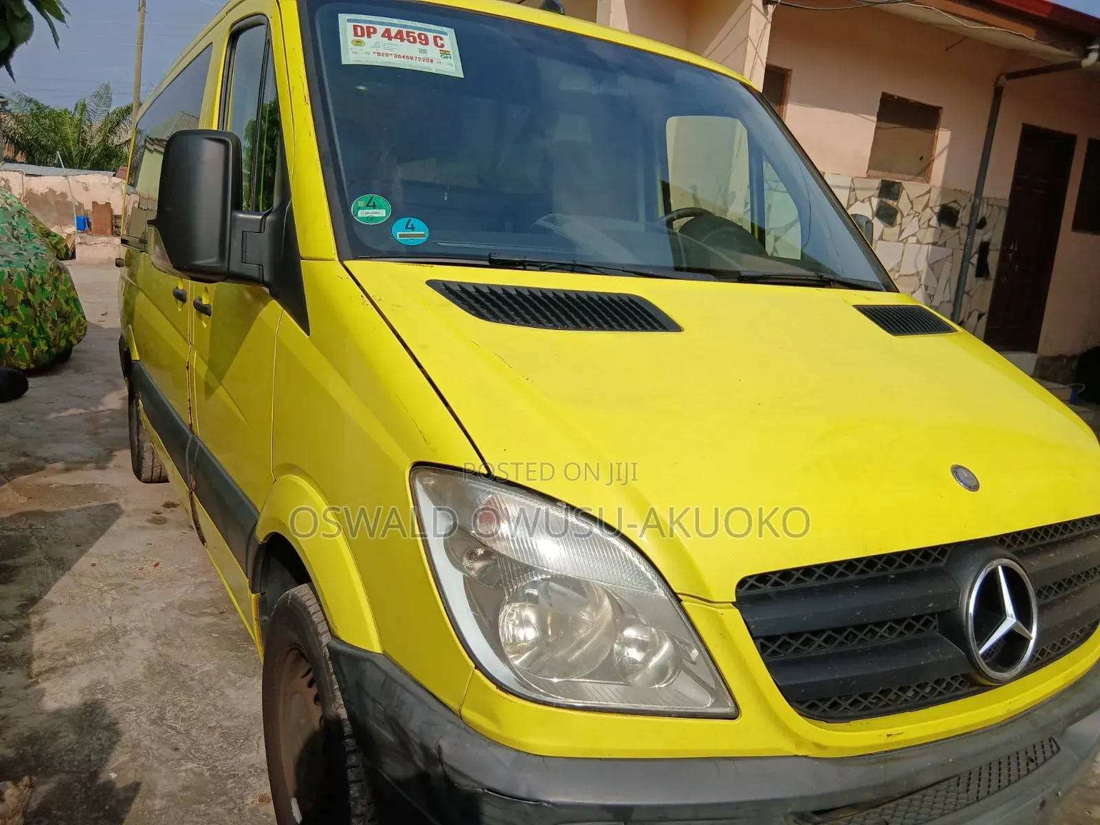 Mercedes-Benz Sprinter 2009 Yellow