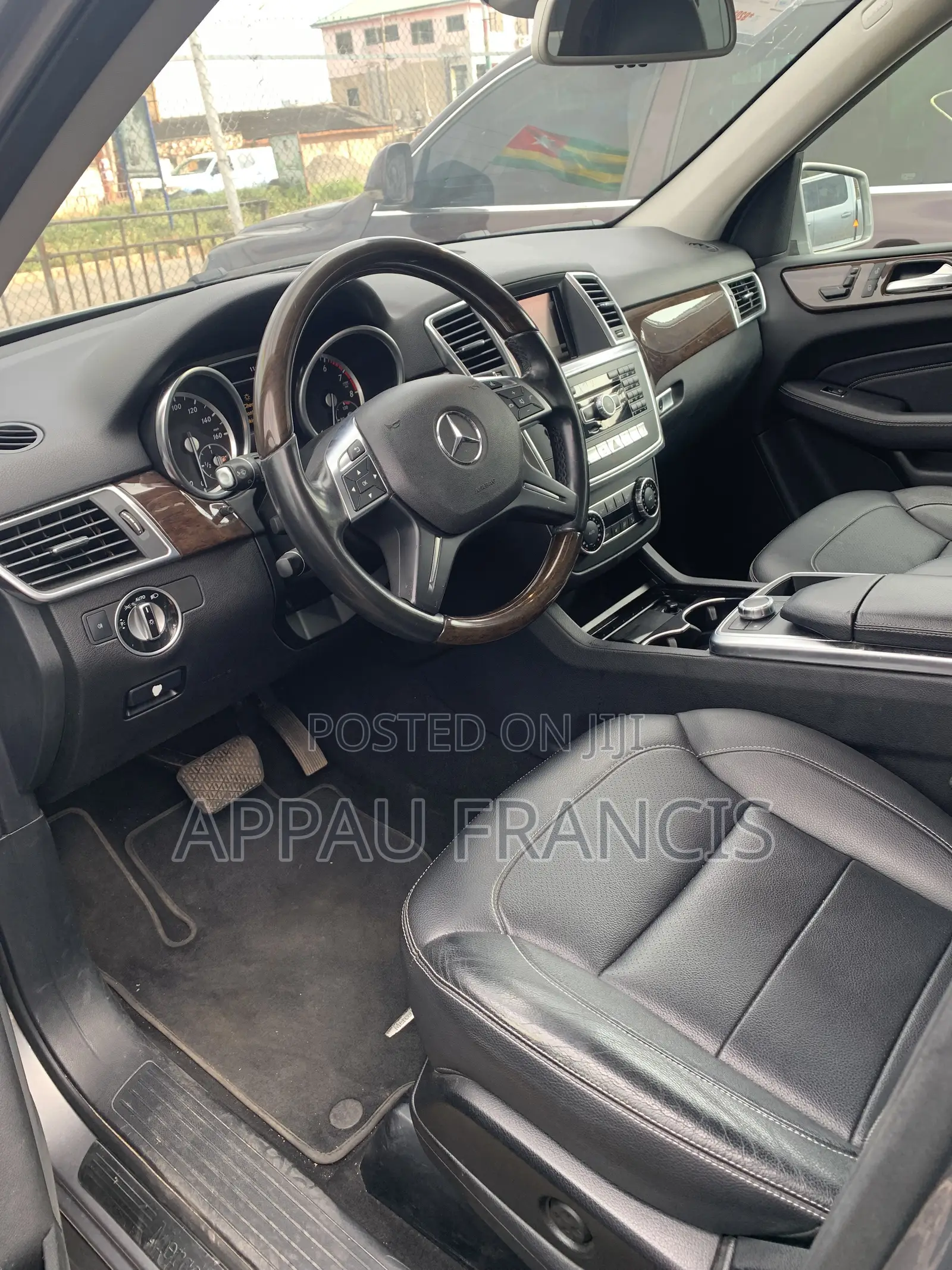 Mercedes-Benz M Class ML350 4MATIC 4dr SUV AWD (3.5L 6cyl 7A) 2015