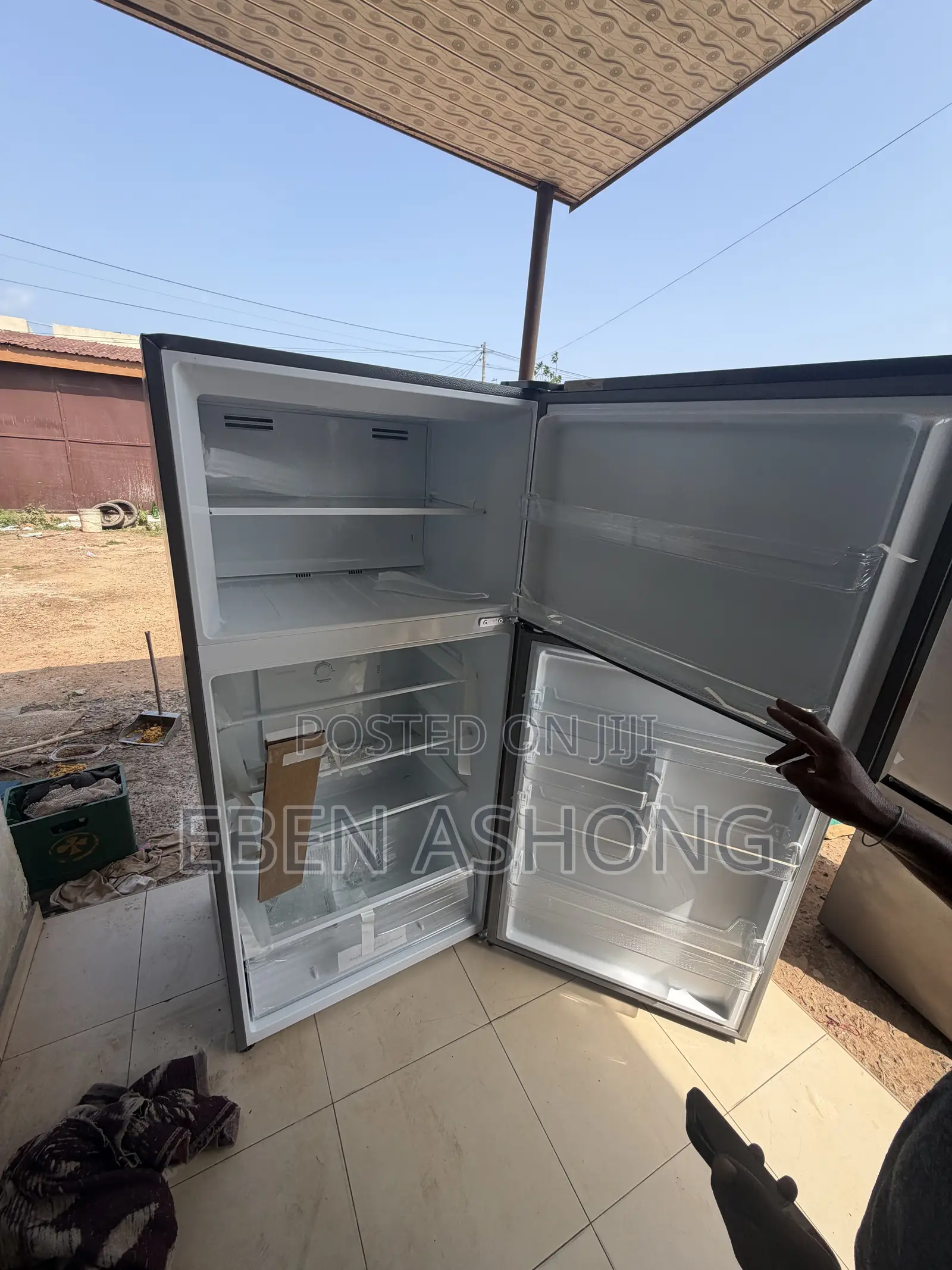 Hisense 520 Frigde