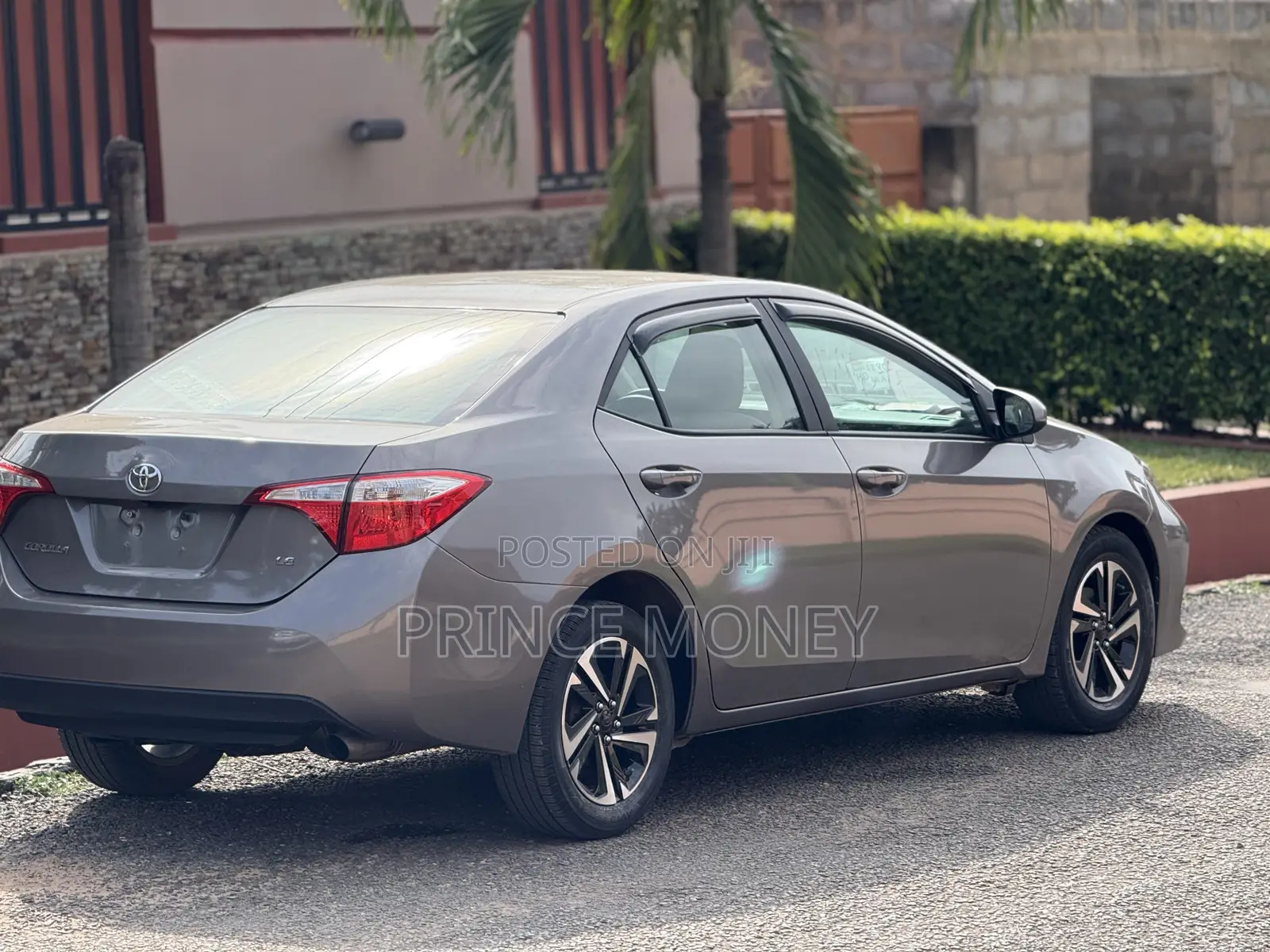 Toyota Corolla 2016 Gold