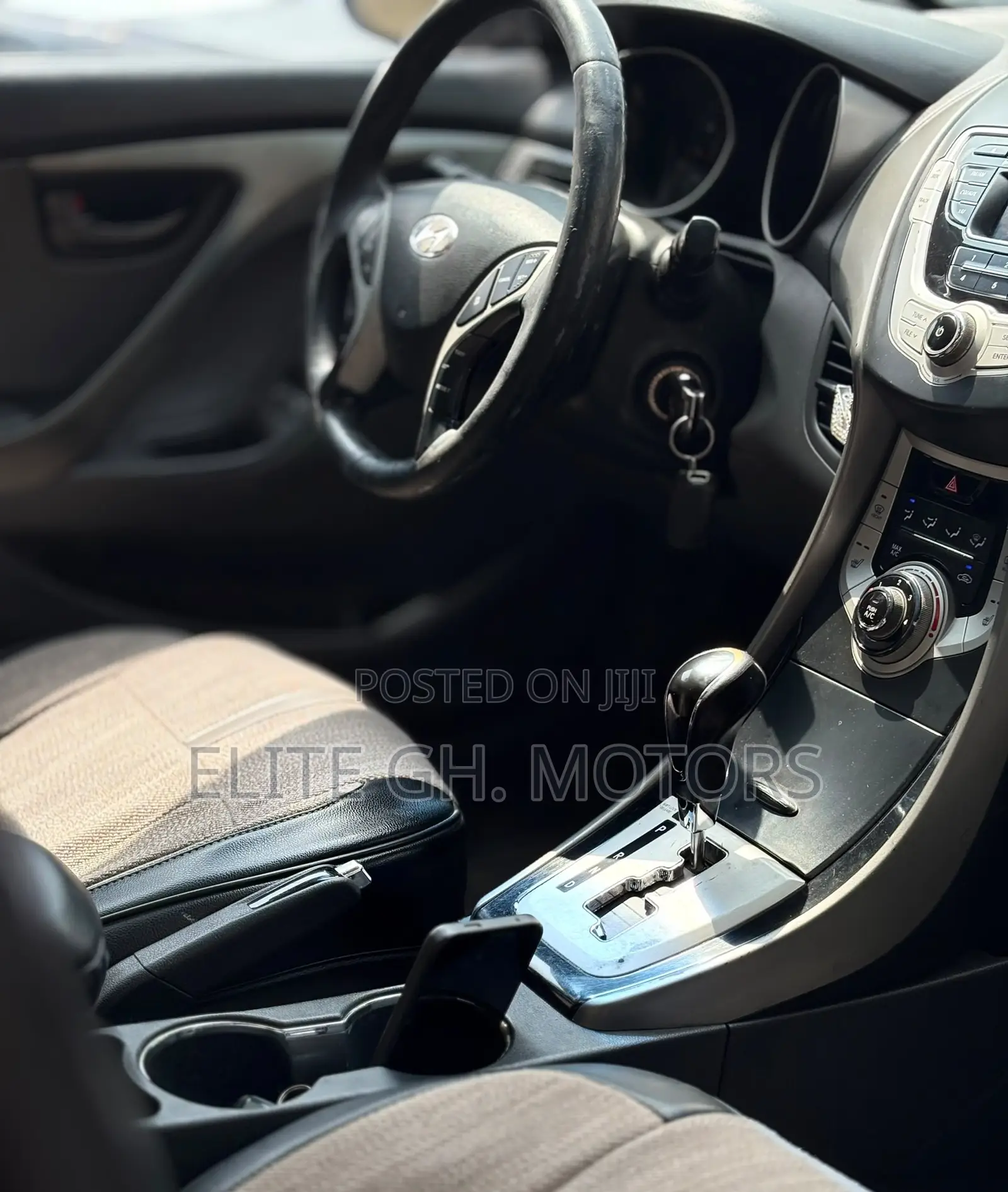Hyundai Elantra Limited 2011 Black