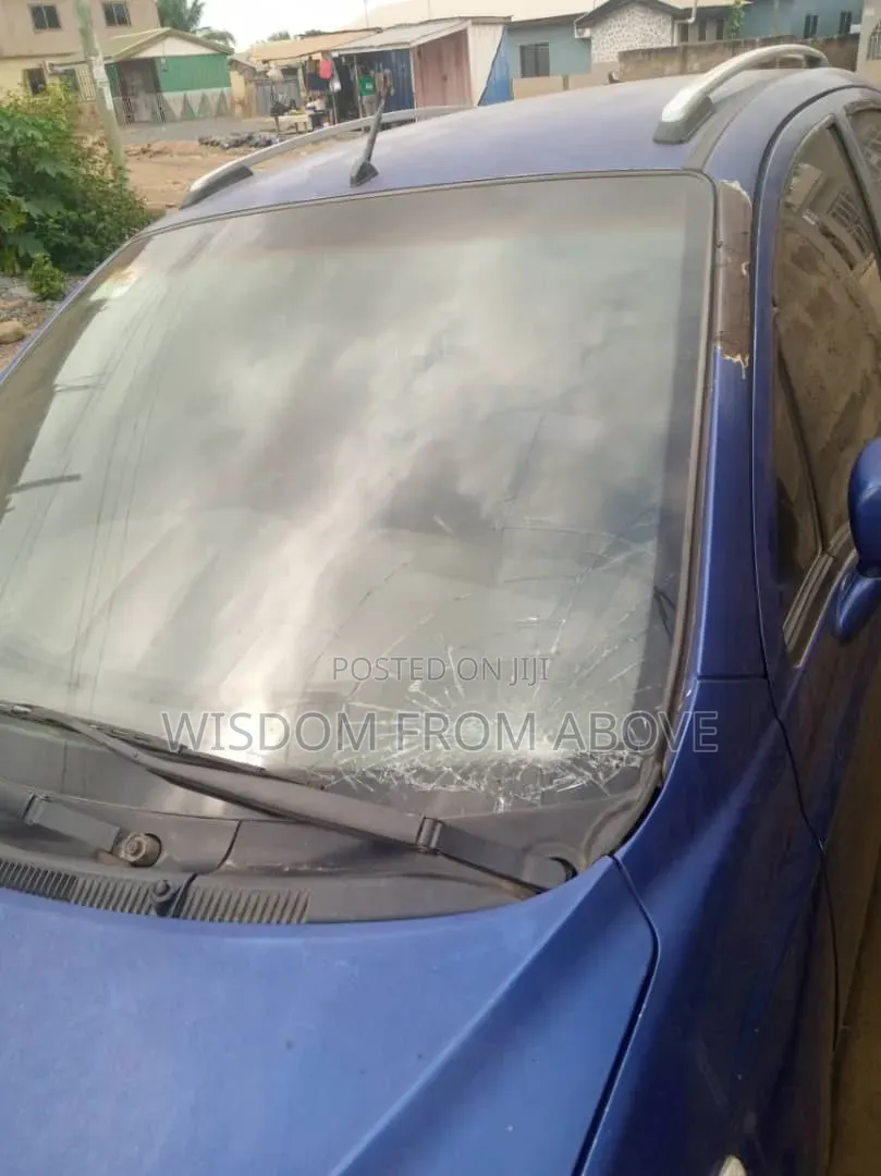 Professionals Scratches an Cracking Repairs Mobile Services Available