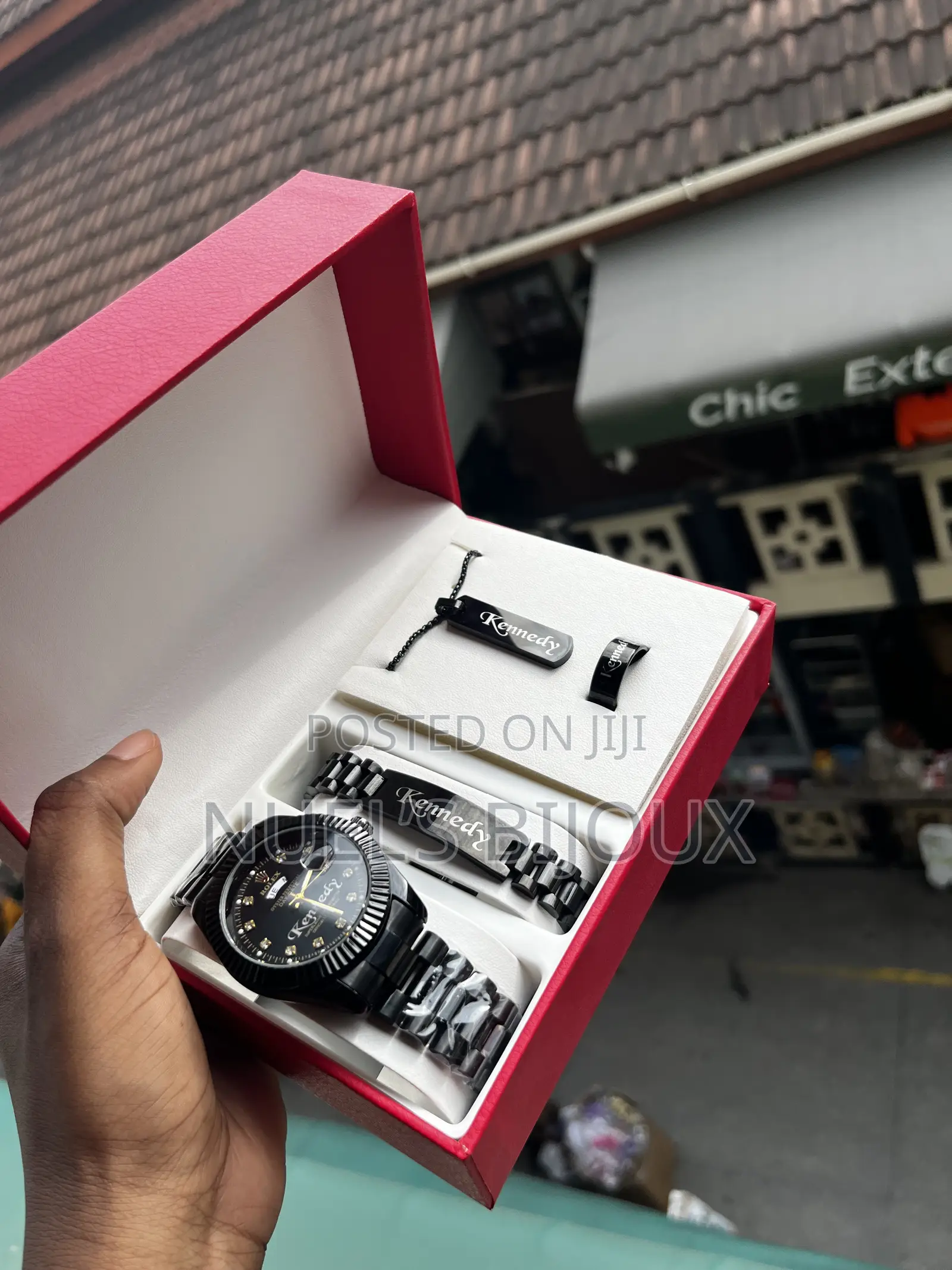 Customized Watch Set
