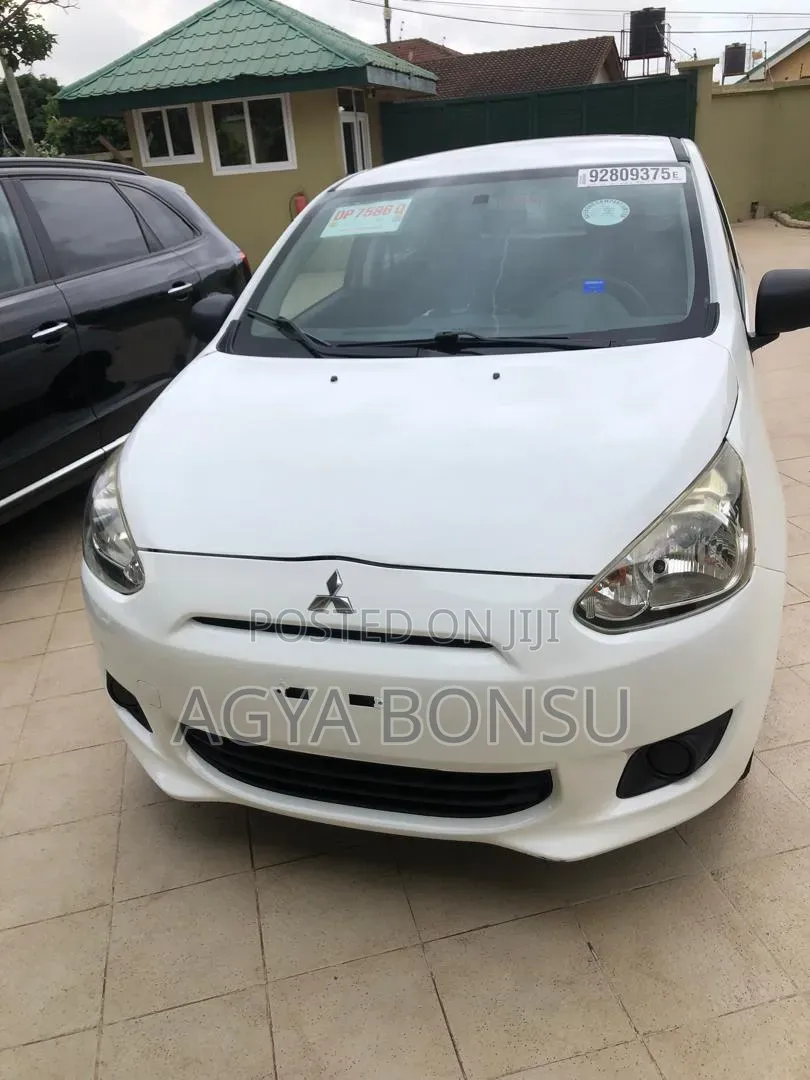 Mitsubishi Mirage DE 4dr Hatchback (1.2L 3cyl CVT) 2015 White