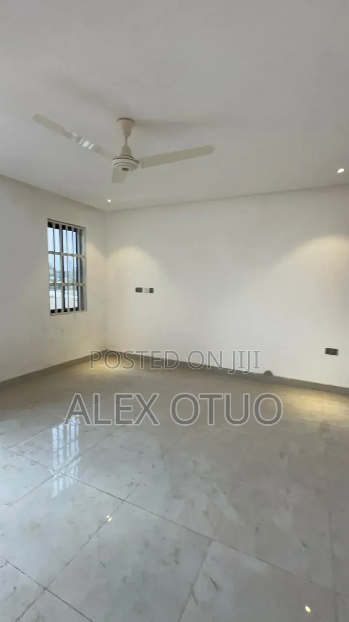 2bdrm Apartment in Alex Otuo Properties, Kumasi Metropolitan for rent