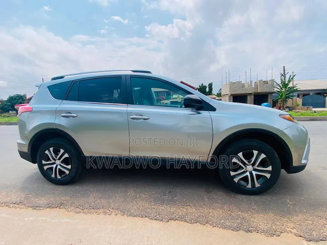 Toyota RAV4 2018 Silver