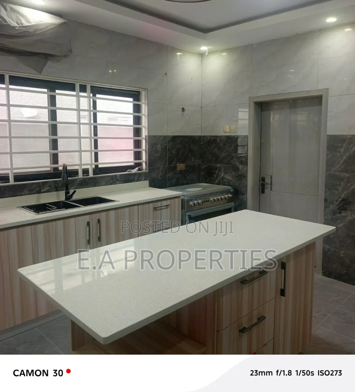 4bdrm House in Ea Properties, Frafraha for sale