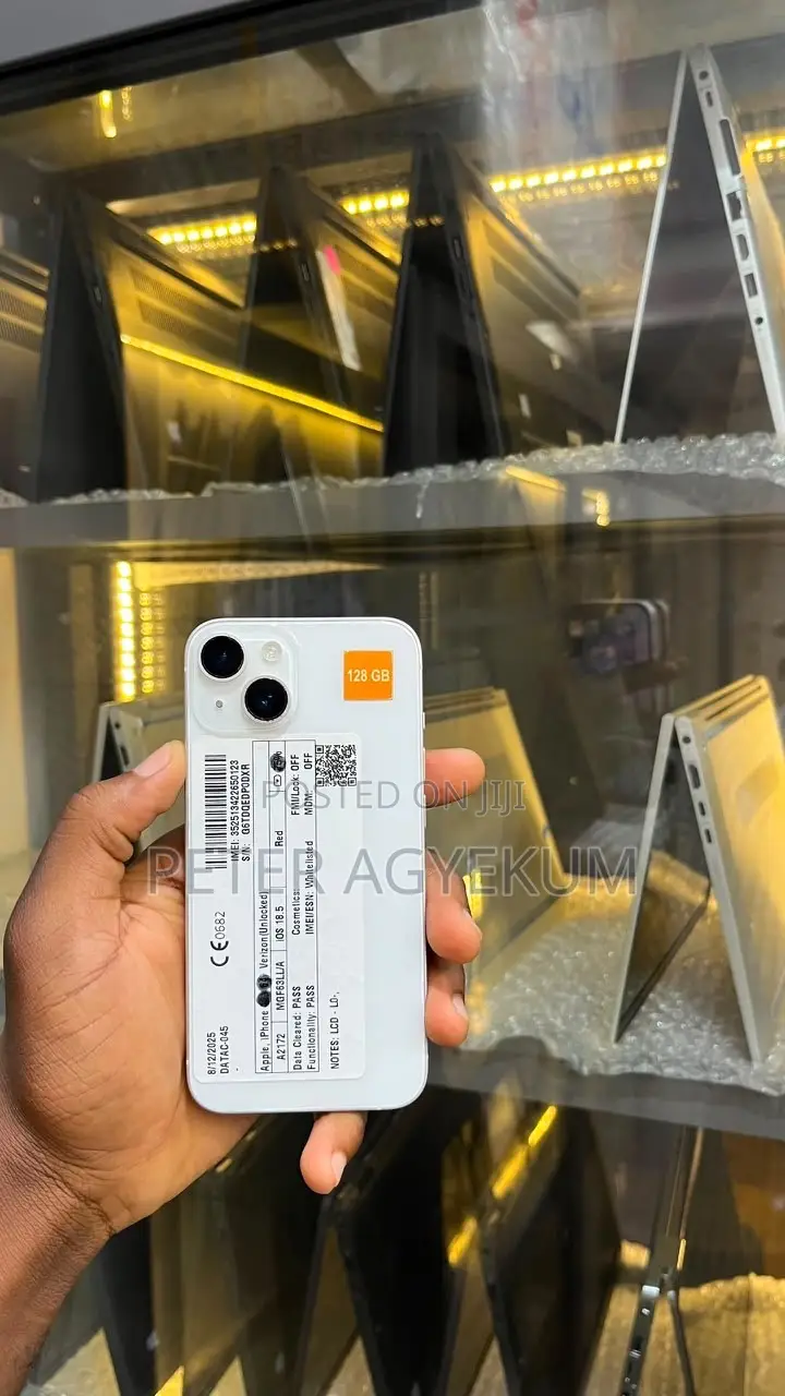 Apple iPhone 13 128 GB