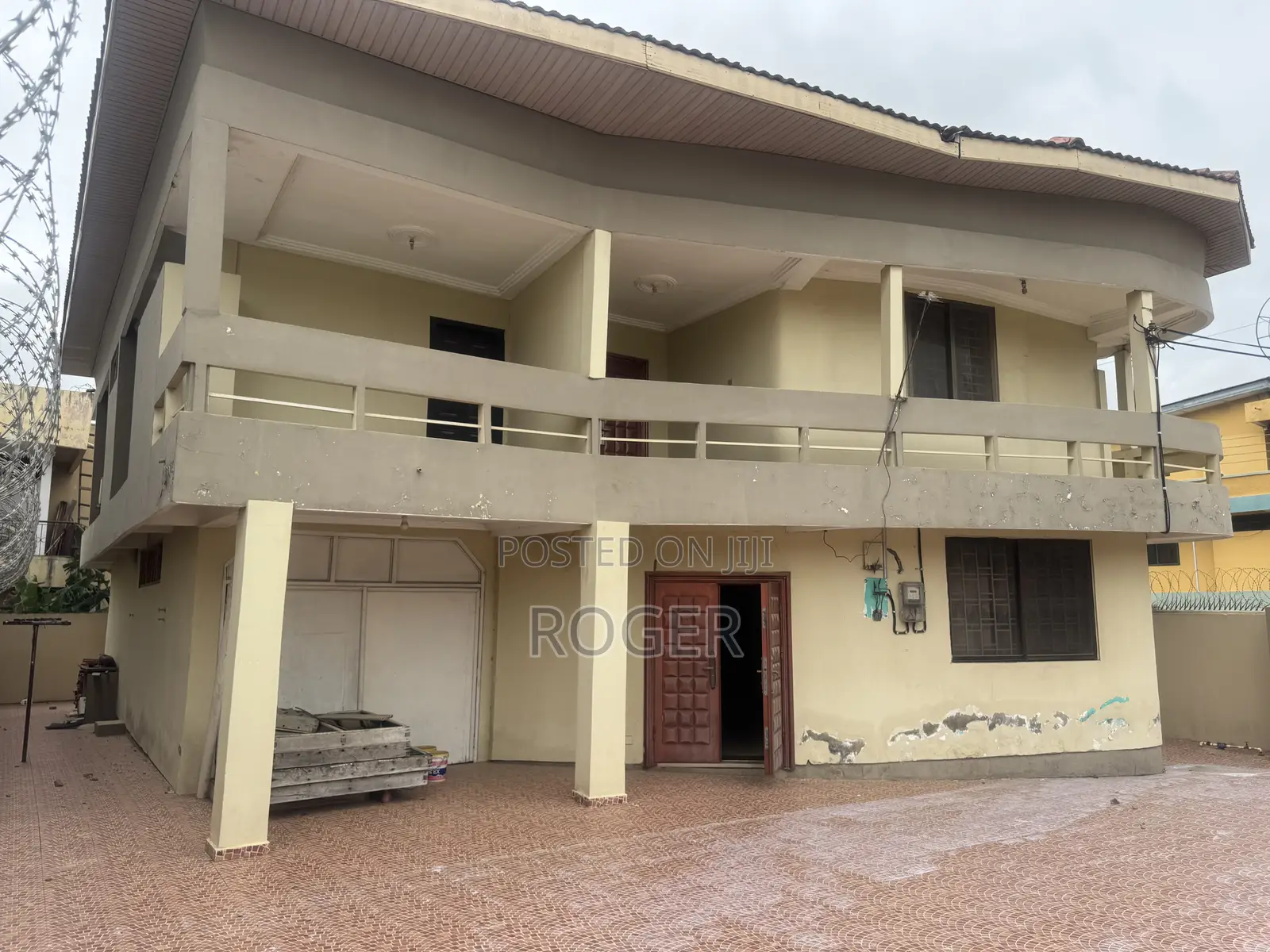 5bdrm House in Achimota Abc for rent