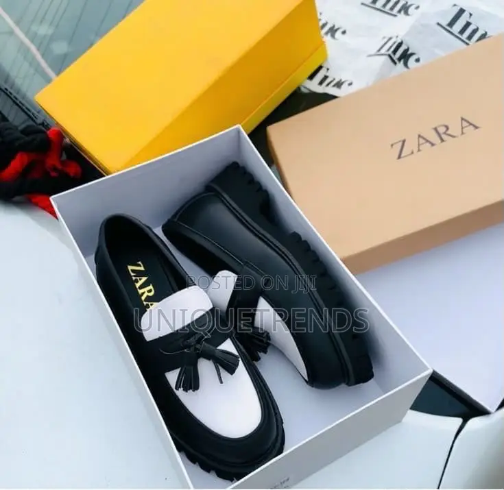 Original ZARA Black and White Chunky Leather Loafers