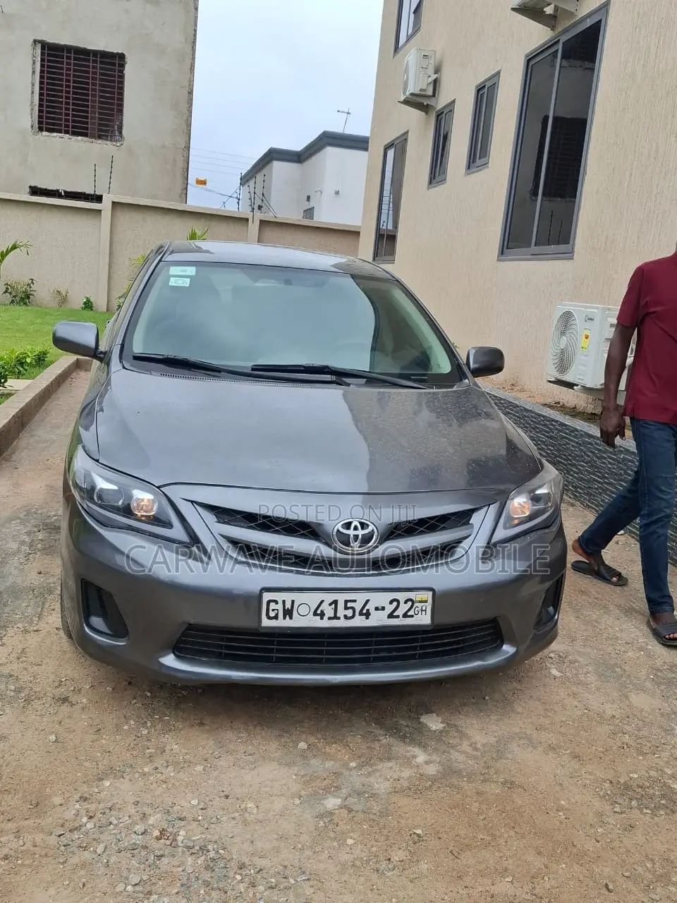 Toyota Corolla LE Special Edition 4dr Sedan (1.8L 4cyl 4A) 2013 Gray