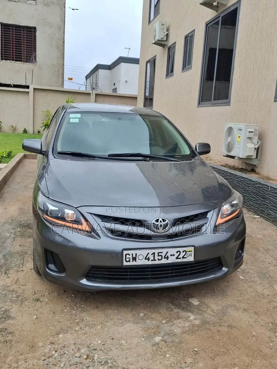 Toyota Corolla LE Special Edition 4dr Sedan (1.8L 4cyl 4A) 2013 Gray
