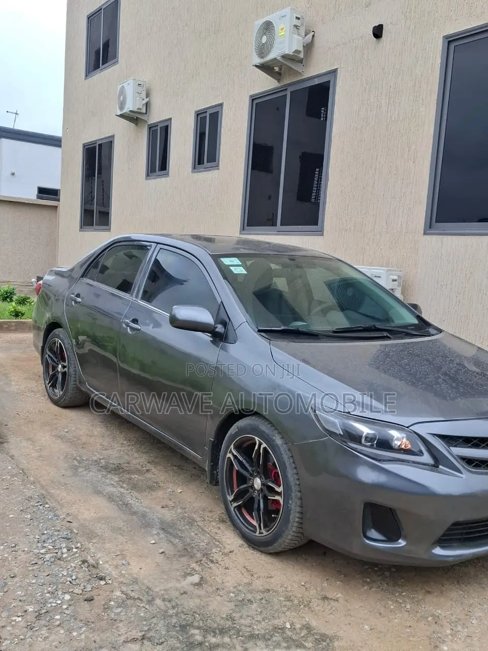 Toyota Corolla LE Special Edition 4dr Sedan (1.8L 4cyl 4A) 2013 Gray