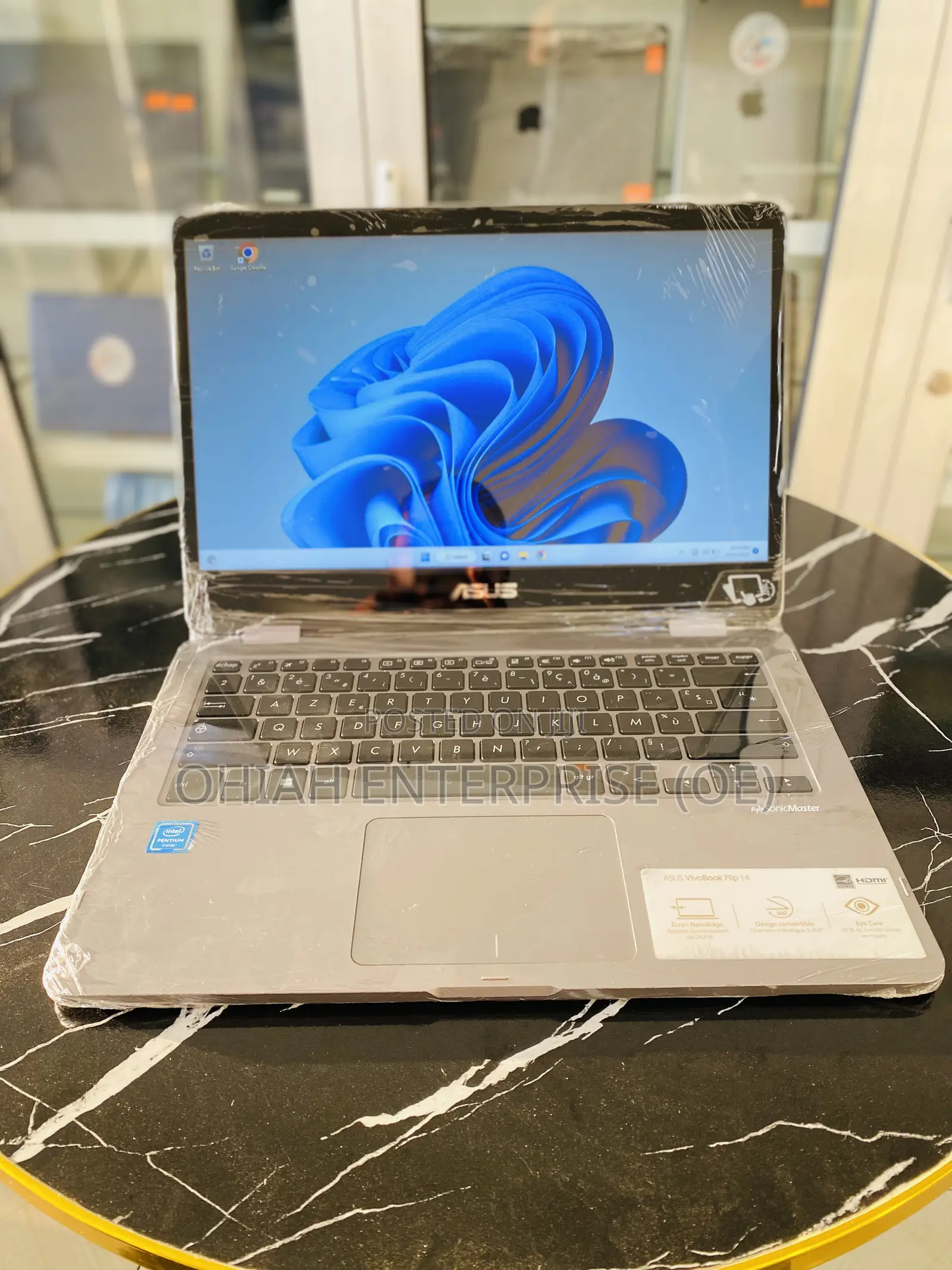 Laptop Asus VivoBook Flip 14 TP401CA 4GB Intel Pentium SSD 250GB