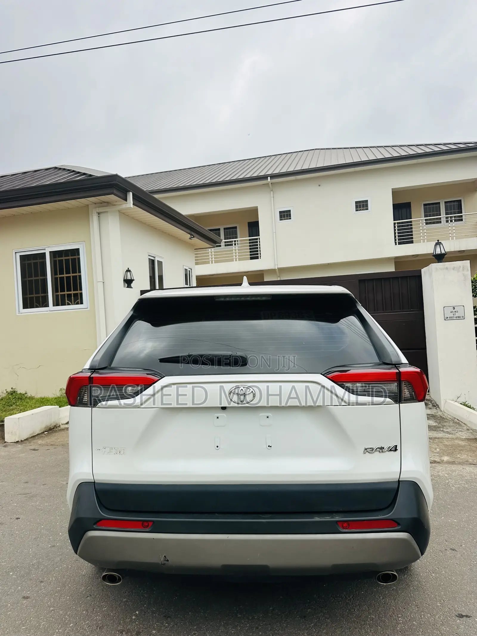 Toyota RAV4 XLE AWD 2023 White