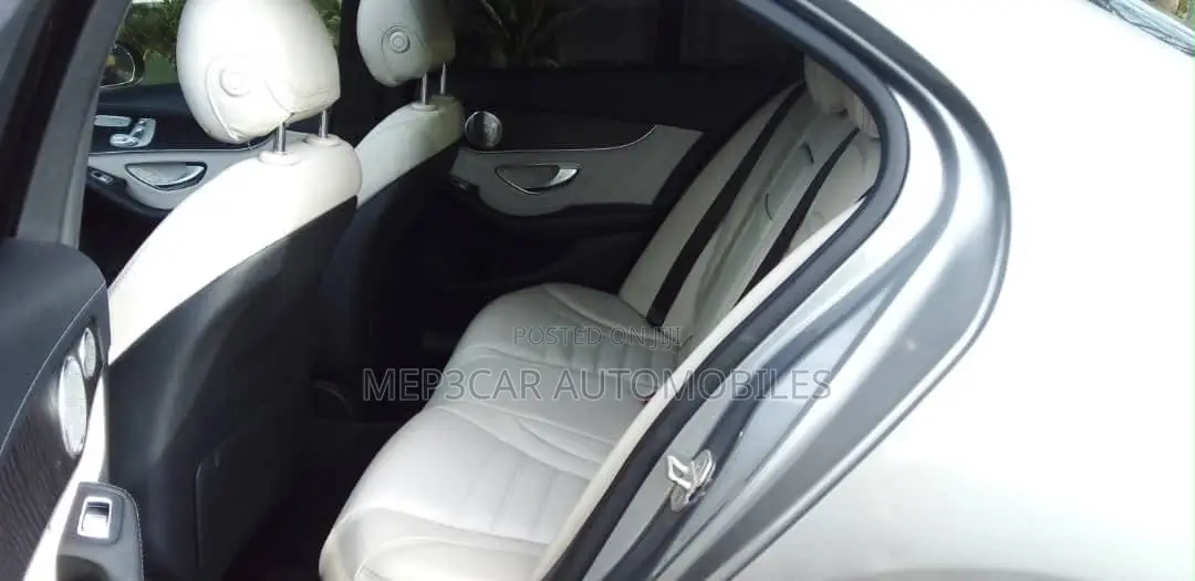 Mercedes-Benz C450 2018 Gray