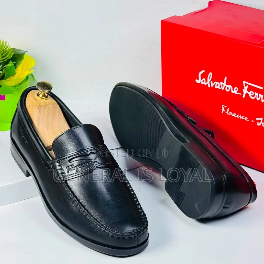 Salvatore Ferragamo Black Leather Men’s Classic Loafers Shoe