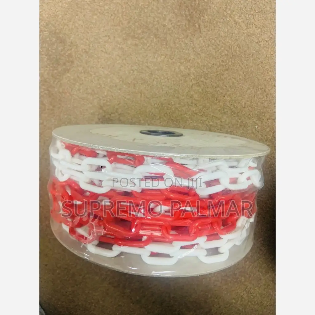 Red & White Plastic PE Safety Barrier Chain – High-Visibility Traffic