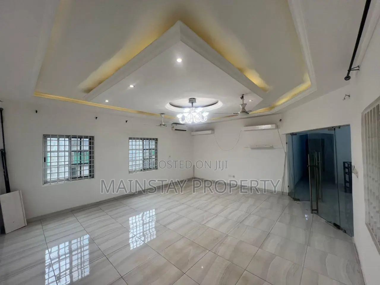 5bdrm House in Mainstay Estates, Adenta for rent