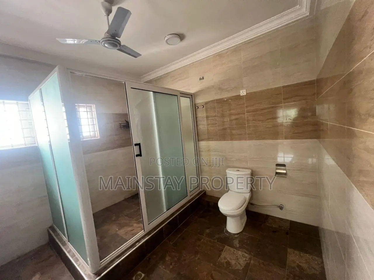 5bdrm House in Mainstay Estates, Adenta for rent