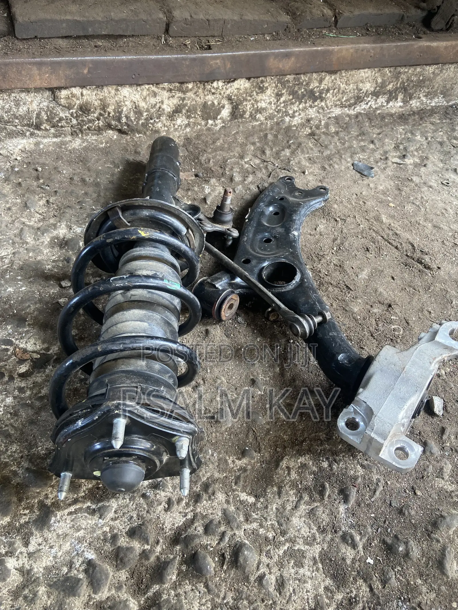 Civic 2017,2018,2019,2020,2021,2022,2023,2024 Front Shocks Korea Used