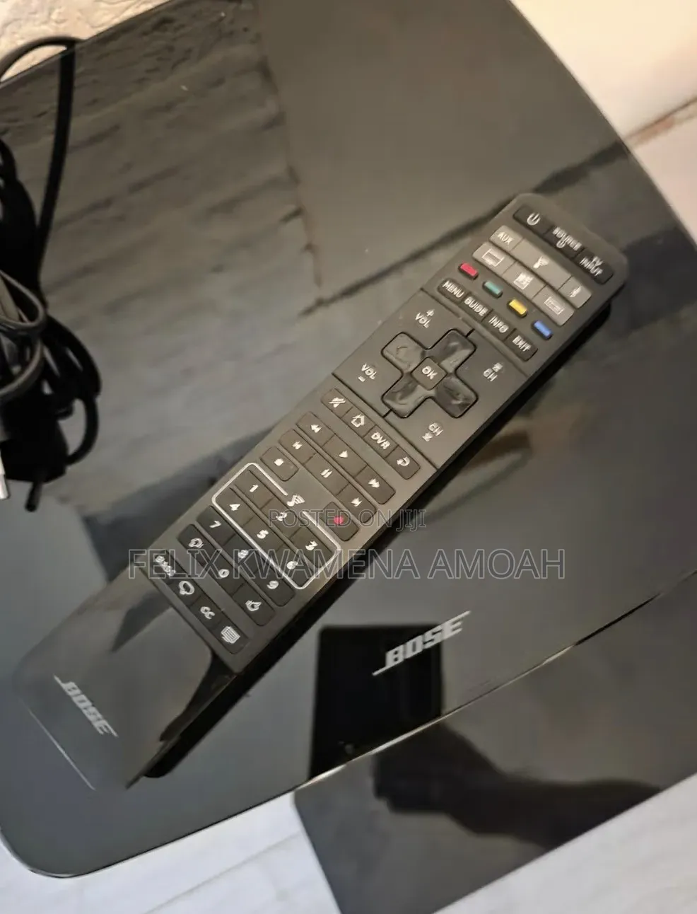 BOSE Soundtouch 300, Bass Module 300 Wireless Surround Speakers