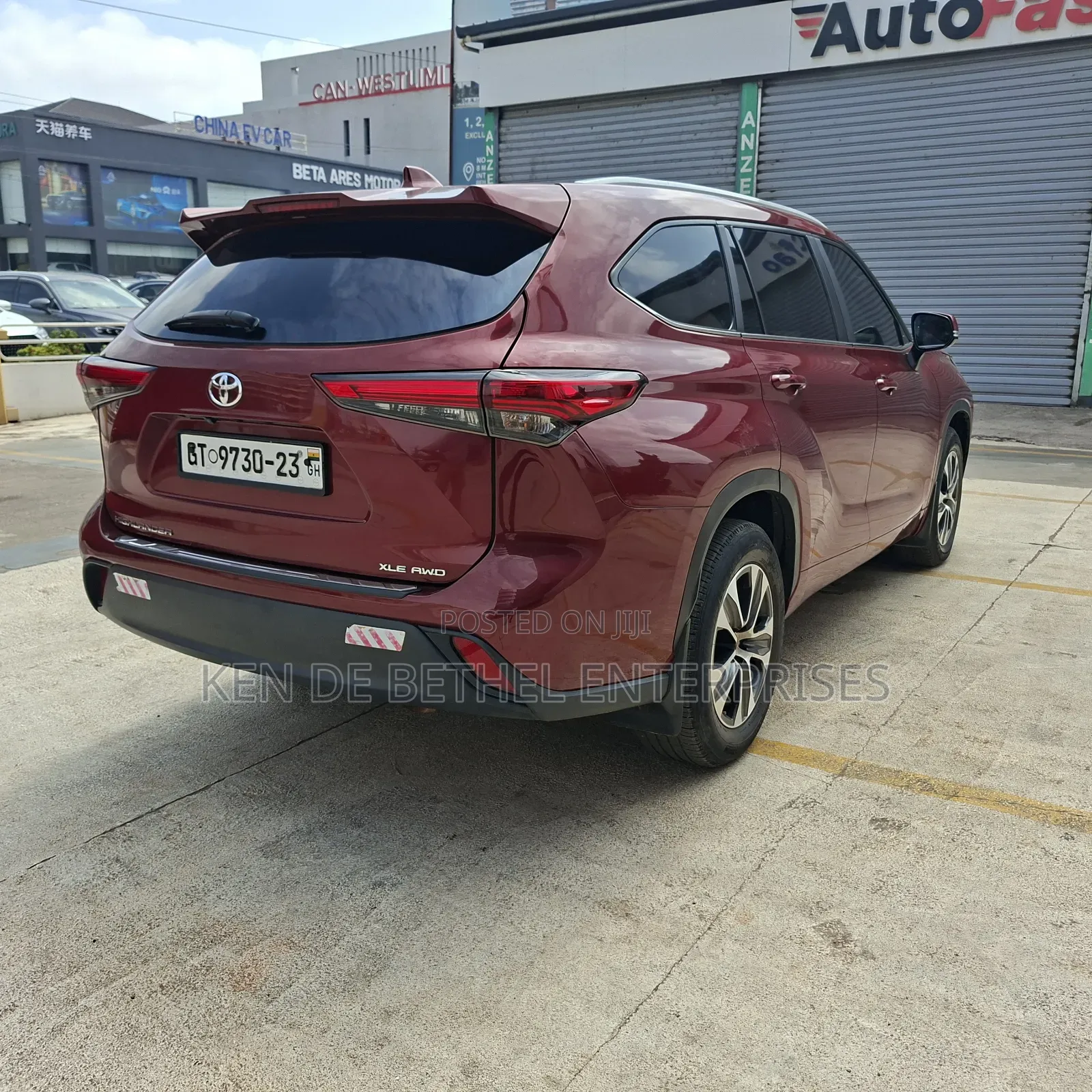 Toyota Highlander 2023 Red