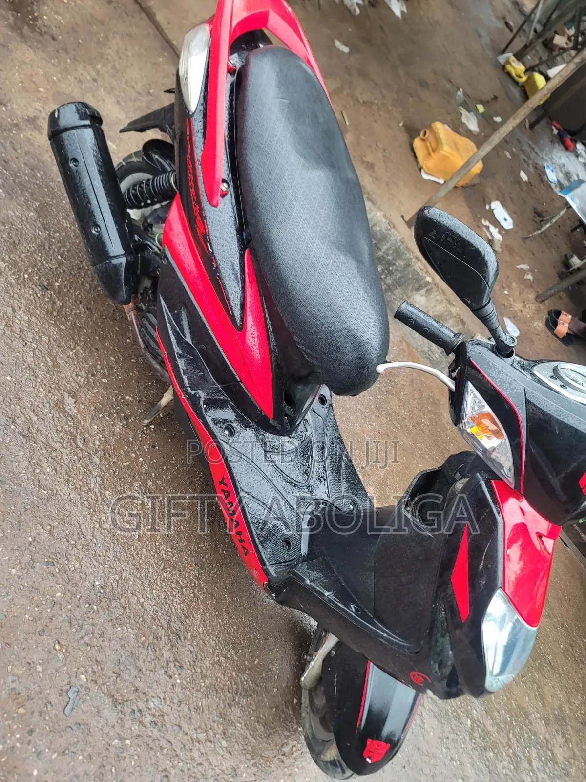 Yamaha 2014 Black