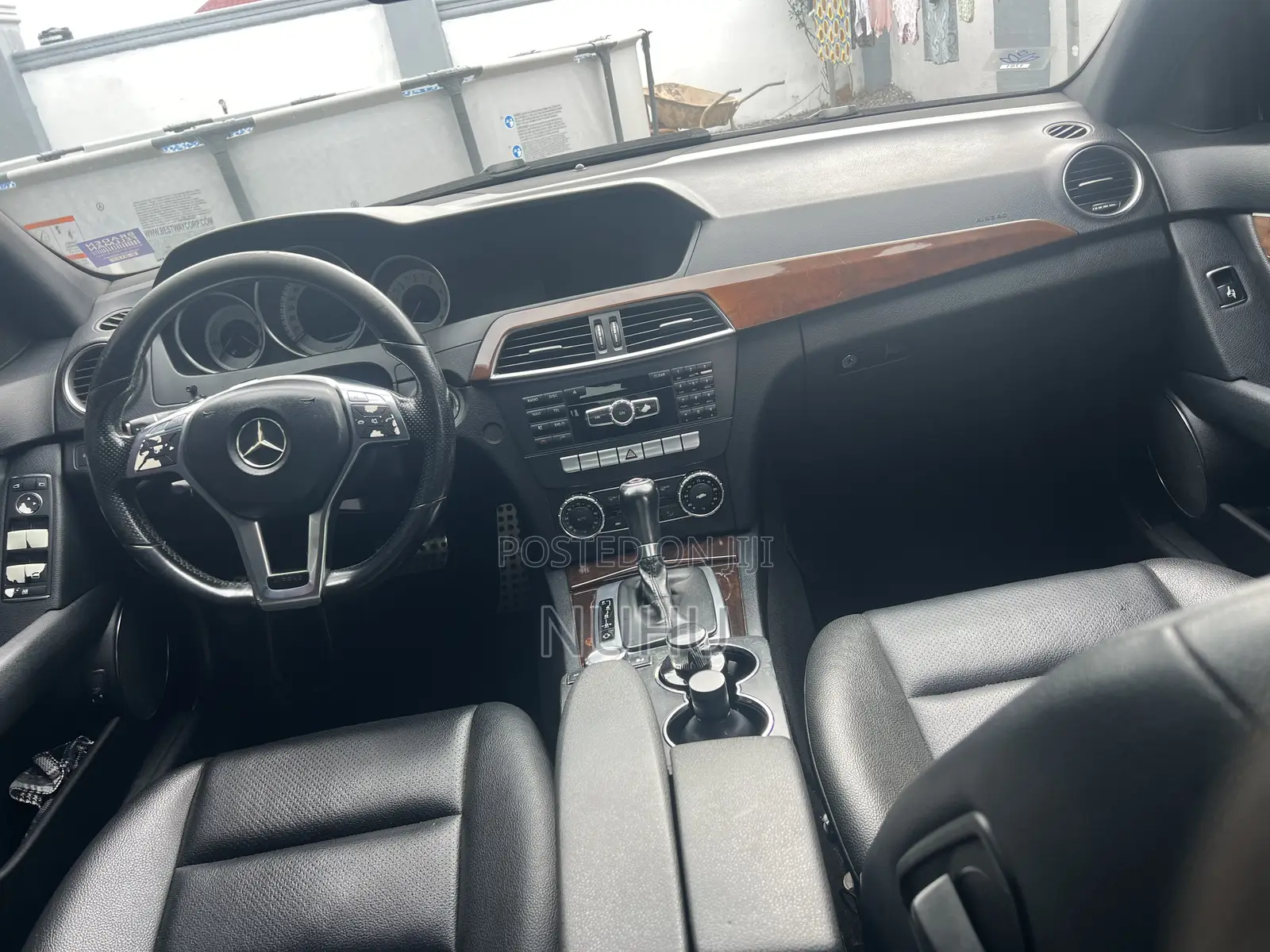Mercedes-Benz C250 2014 Black