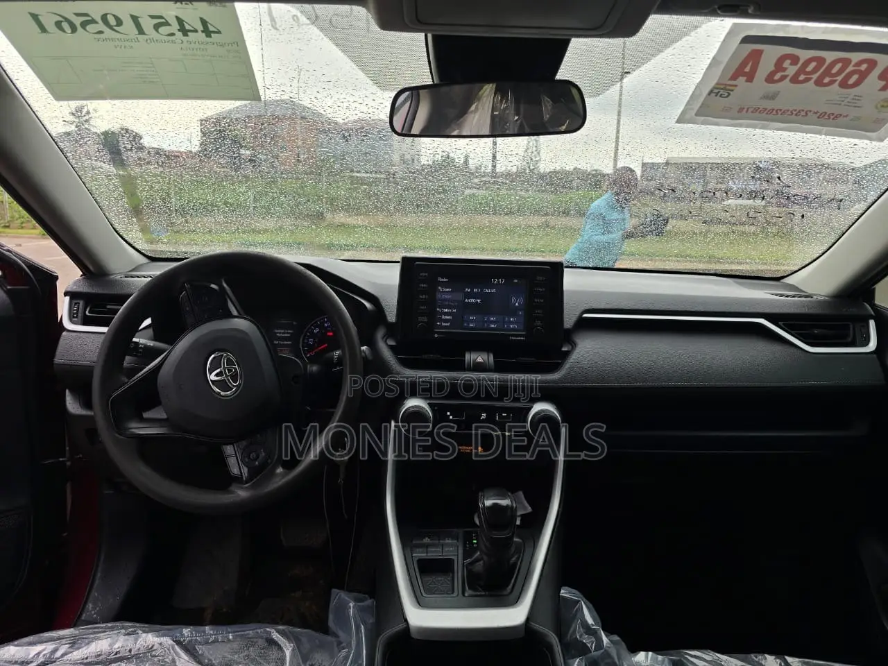 Toyota RAV4 LE AWD 2020