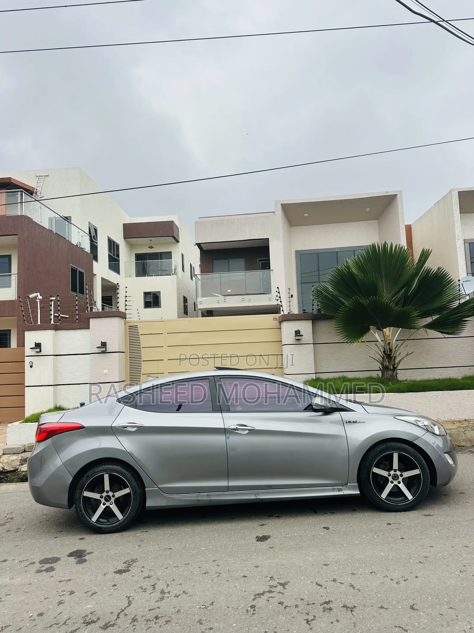 Hyundai Elantra Limited 4dr Sedan (1.8L 4cyl 6A) 2015 Gray