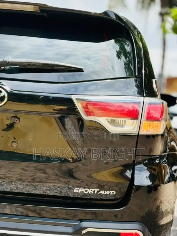 Toyota Highlander 2016 Black
