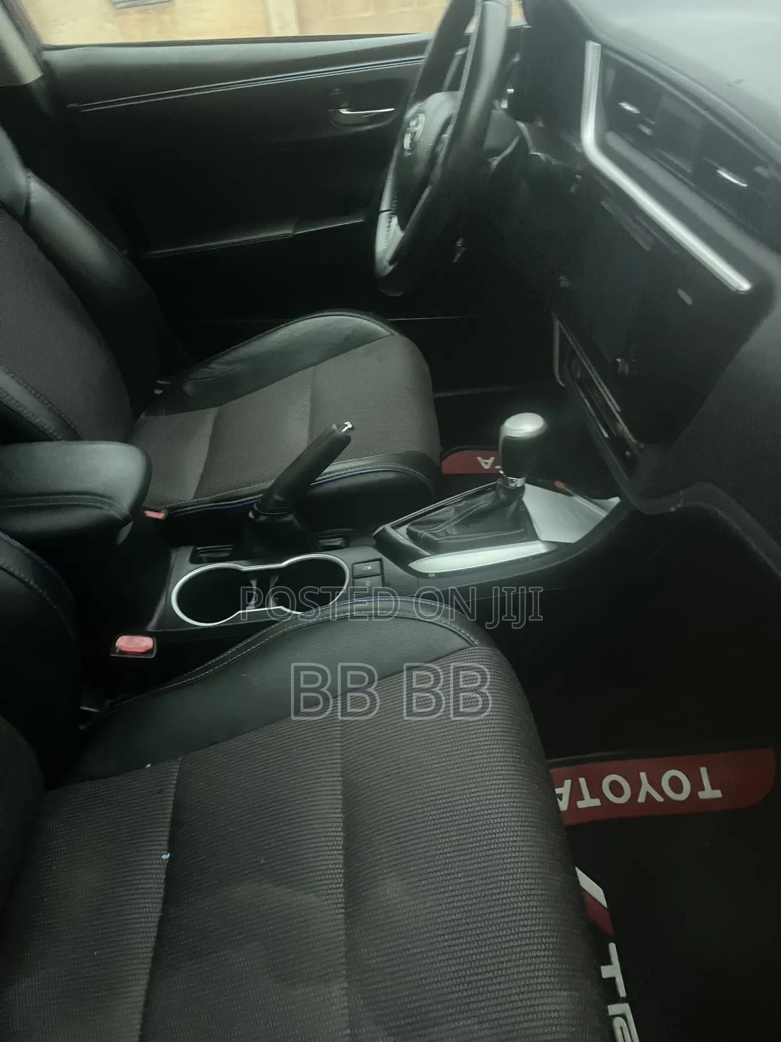 Toyota Corolla 2018 Red