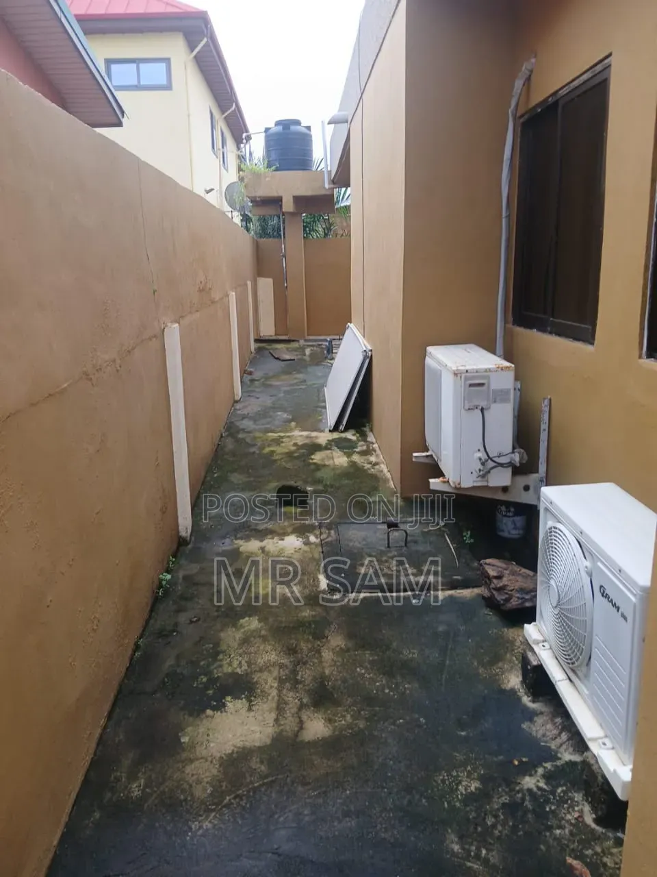 4bdrm House in Sam Properties, Mallam for sale