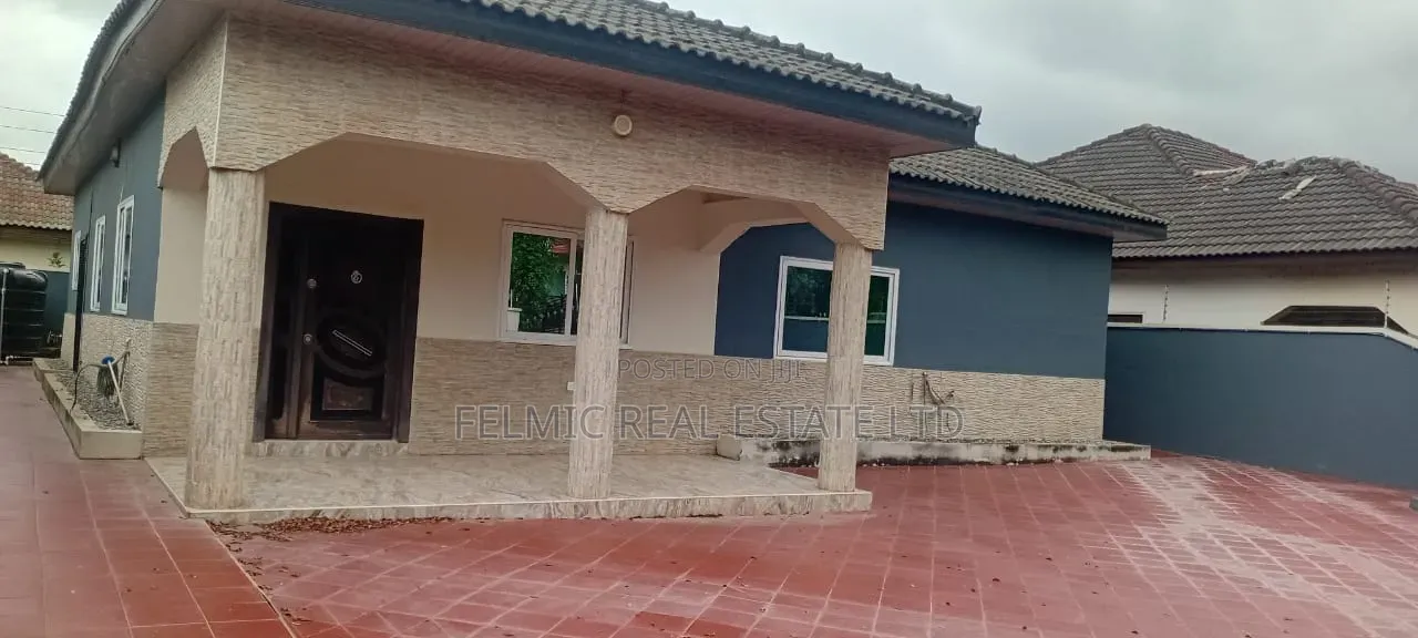 3bdrm House in Felmic Real Estate, Amasaman for rent
