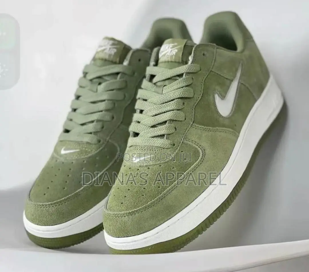 Nike Air Force 1 Low