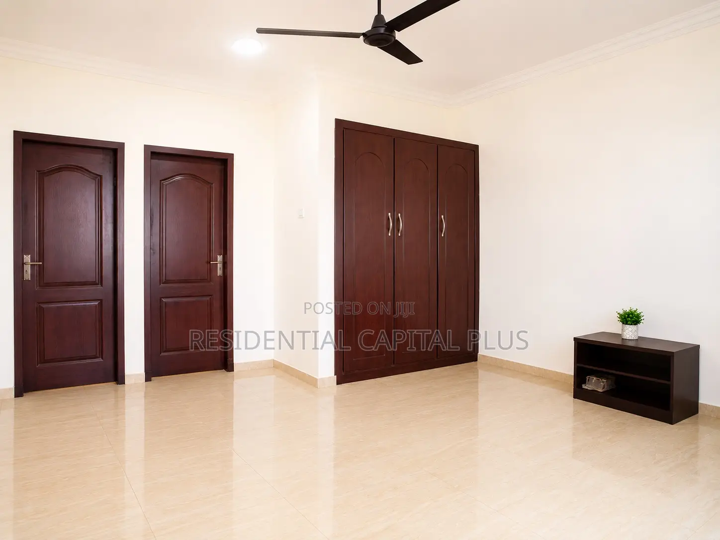 2bdrm House in Community 25, Tema Metropolitan for sale