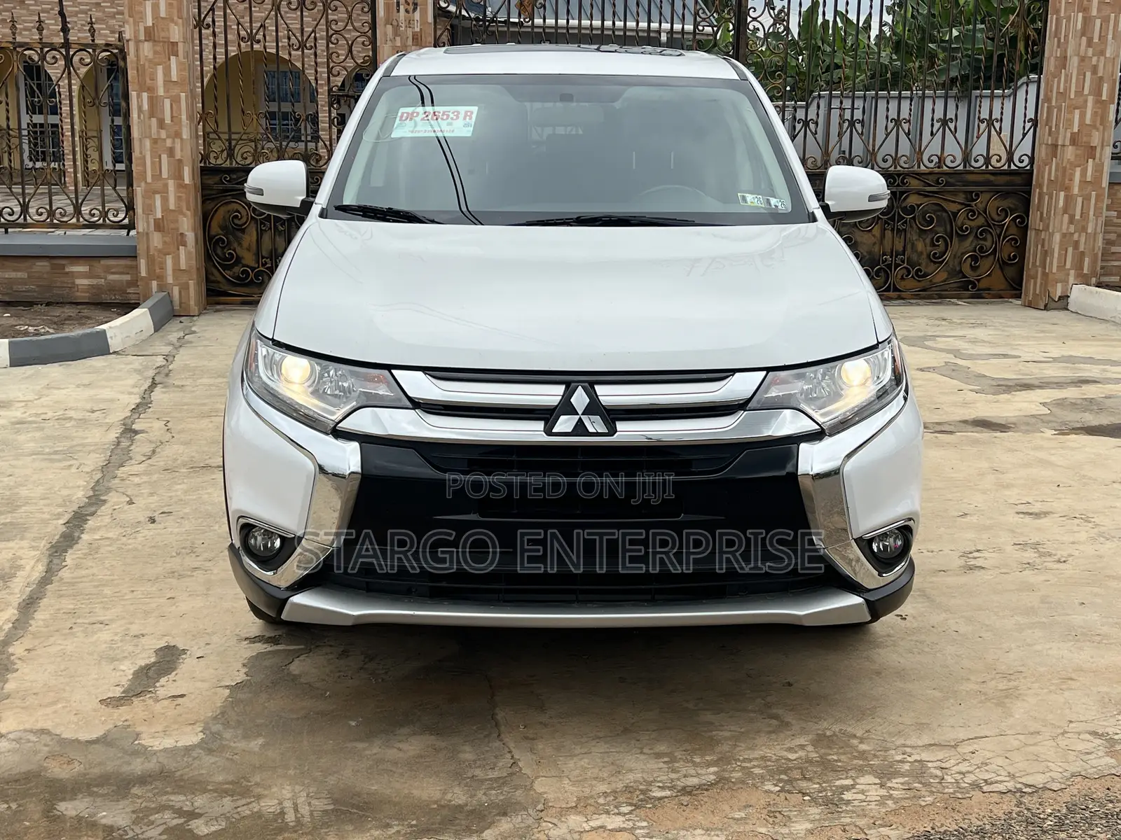 Mitsubishi Outlander SEL AWC 2017 White