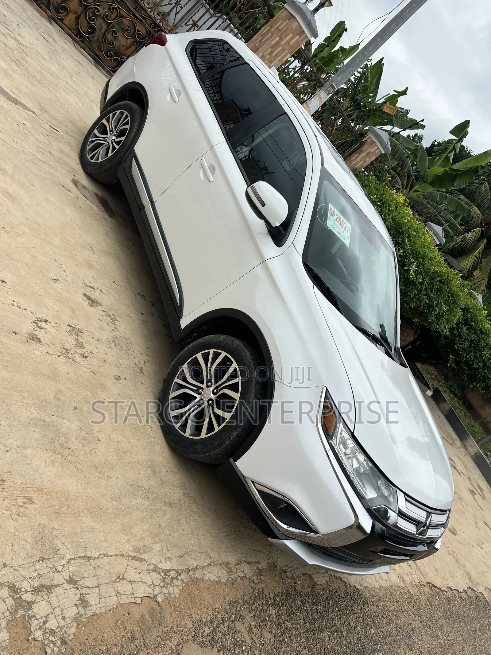 Mitsubishi Outlander SEL AWC 2017 White