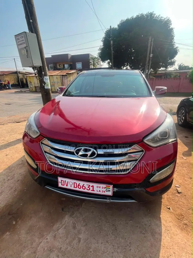 Hyundai Santa Fe 2013 Red